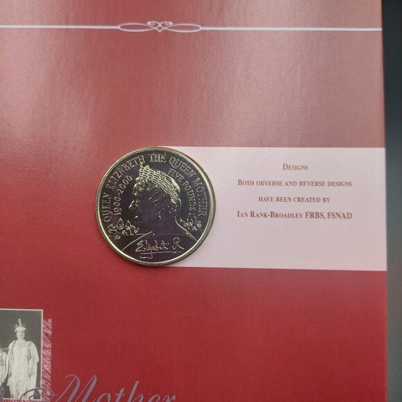 The Queen Mother Centenary Crown 5 Pound Commemorative Coin (2000) Royal Mint - Picture 5 of 6